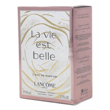 Lancome La Vie Est Belle Limited Edition L'Eau De Parfum Refillable Spray 50ml/1.7oz